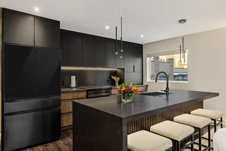 684 W Lionshead Circle 302_Summer Winter _20