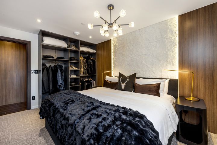 684 W Lionshead Circle 302_Summer Winter _27