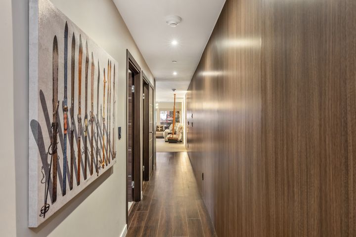 684 W Lionshead Circle 302_Summer Winter _32