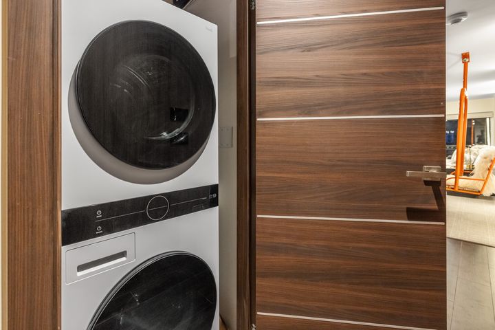 684 W Lionshead Circle 302_Summer Winter _33