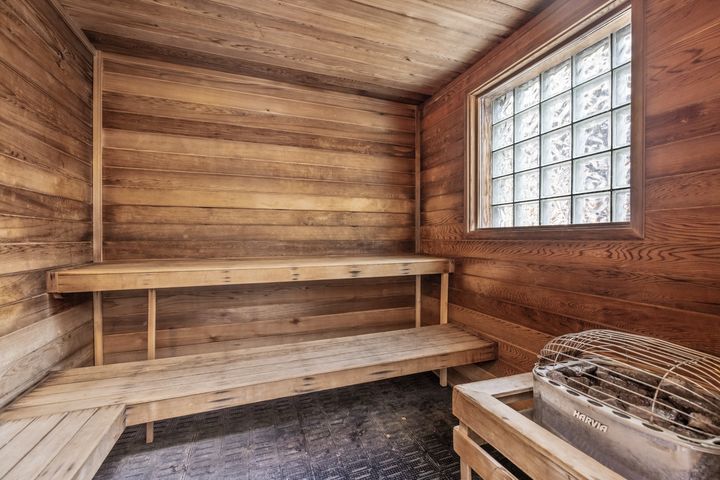 684 W Lionshead Circle 302_Summer Winter _42