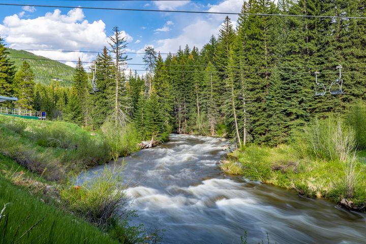 684 W Lionshead Circle 302_Summer Winter _50