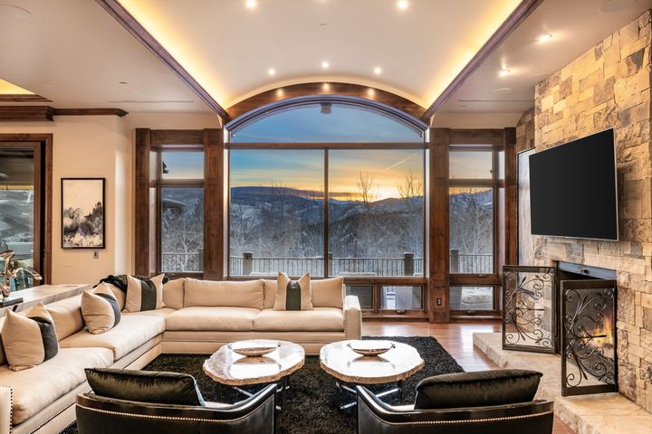 76 Elkhorn V2 Final 22