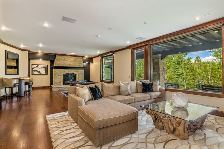 76 Elkhorn V2 Final 70