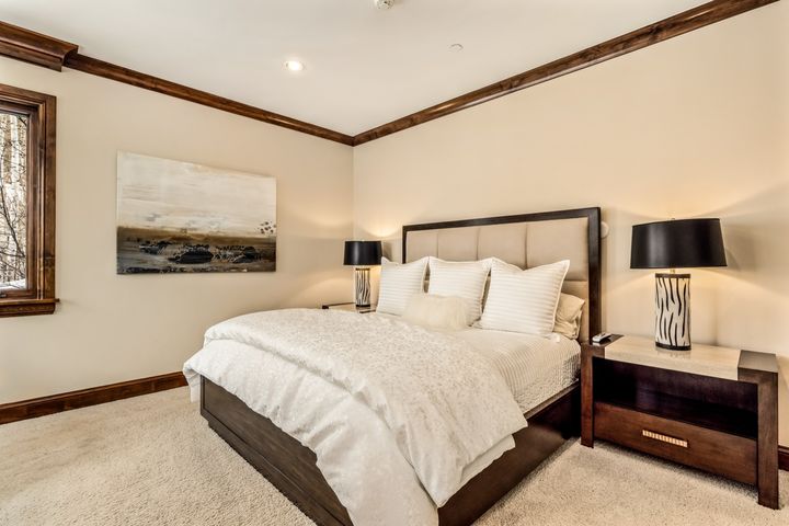 76 Elkhorn V2 Final 80