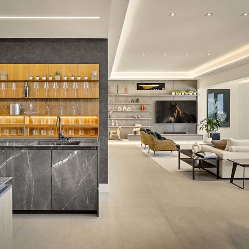 2301 Collins Ave #1634 South Beach, Miami | Luxury Real Estate Auction