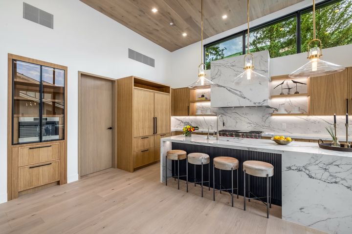 1489 Vail Valley Drive_Sept25_19