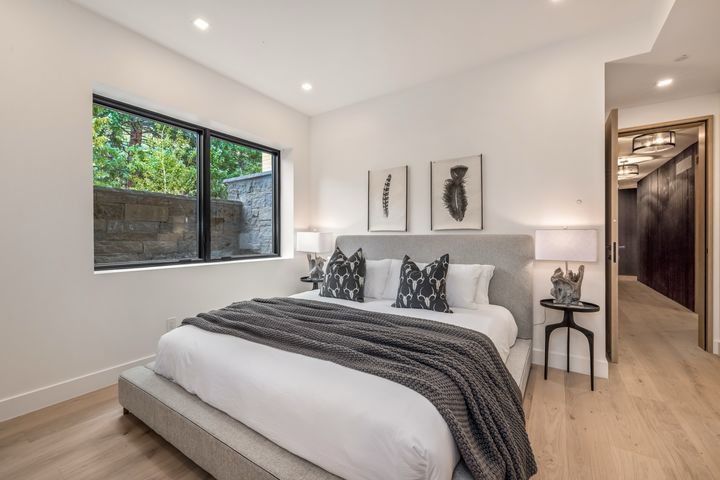 1489 Vail Valley Drive_Sept25_47