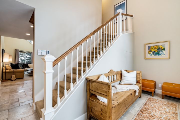 945 Red Sanstone Road A5 006