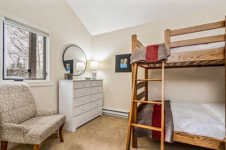 945 Red Sanstone Road A5 030