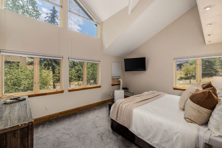 1671 Winslow Road 25