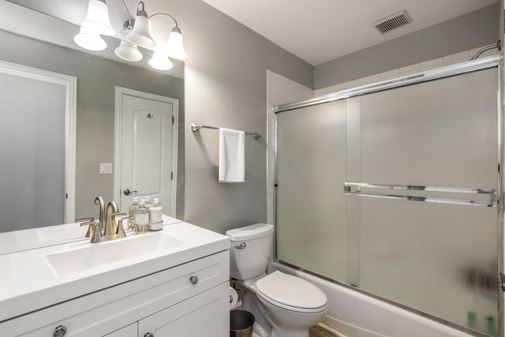 1671 Winslow Road 44