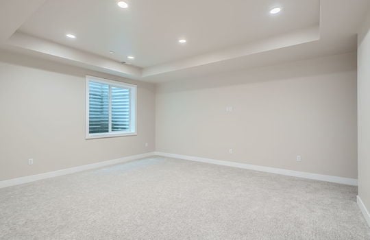 600 Arapahoe St &#8211; Web Quality &#8211; 023 &#8211; 27 604 Lower Level Living Room