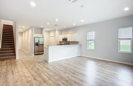 1053 Grantham Drive-31