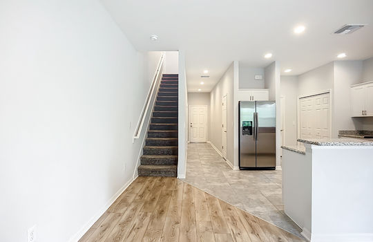 1053 Grantham Drive-32