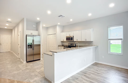 1053 Grantham Drive-33
