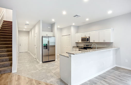1053 Grantham Drive-34
