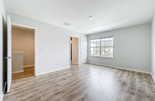 1053 Grantham Drive-43