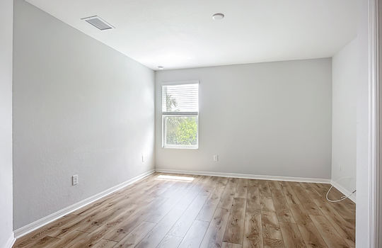1053 Grantham Drive-55