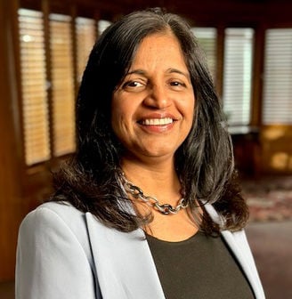 Deepa &#8211; headshot3