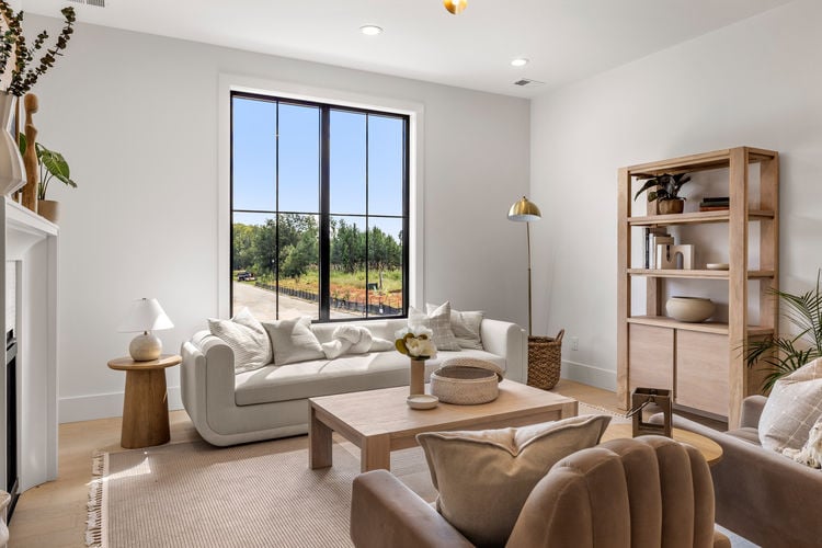 317 Waterford Fall Way Simpsonville SC 29681-26