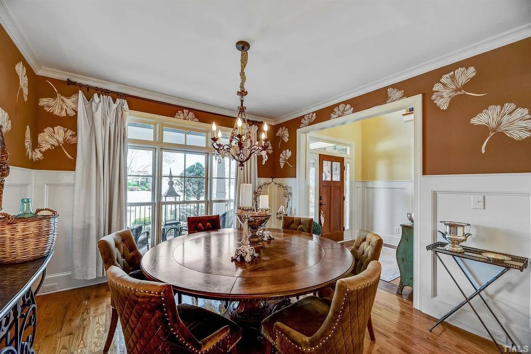 Caul-Group-581-Granite-Falls-Boulevard-18