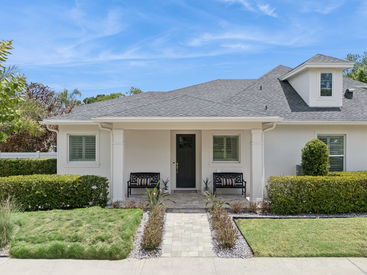 3-web-or-mls-1351_W_Yale_St__Orlando__FL_32804_DJI_20260425132312_0645_D