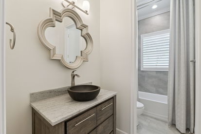 34-web-or-mls-1351_W_Yale_St__Orlando__FL_32804_DSC05325