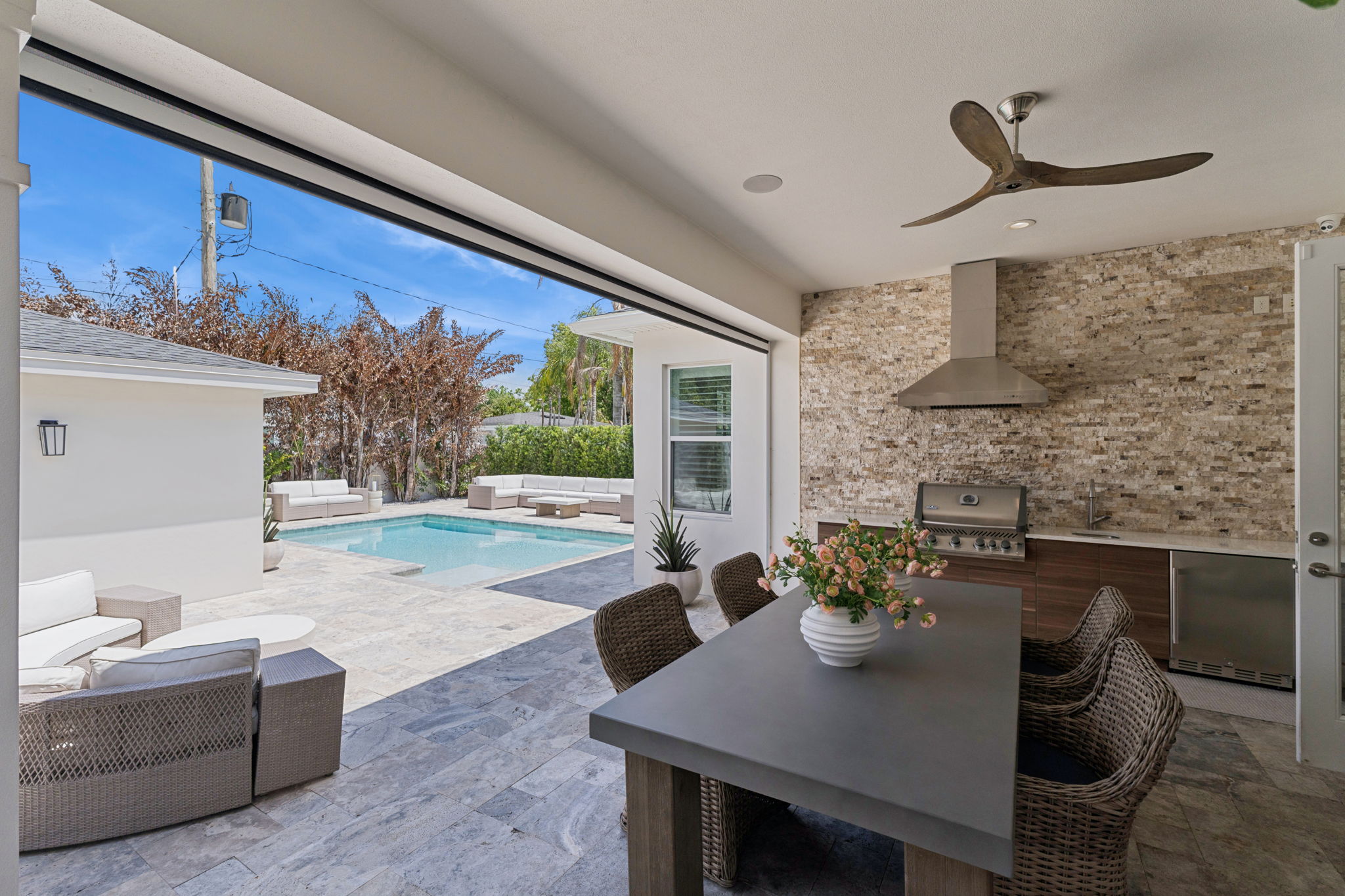 36-web-or-mls-1351_W_Yale_St__Orlando__FL_32804_DSC05422