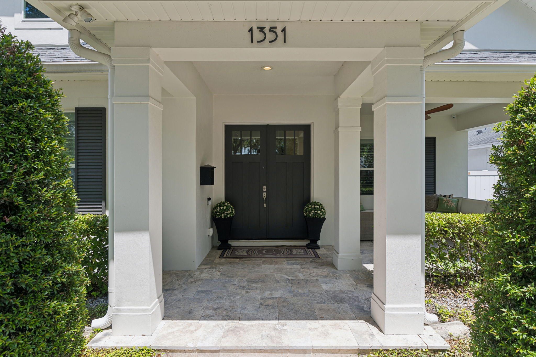 6-web-or-mls-1351_W_Yale_St__Orlando__FL_32804_DSC05434
