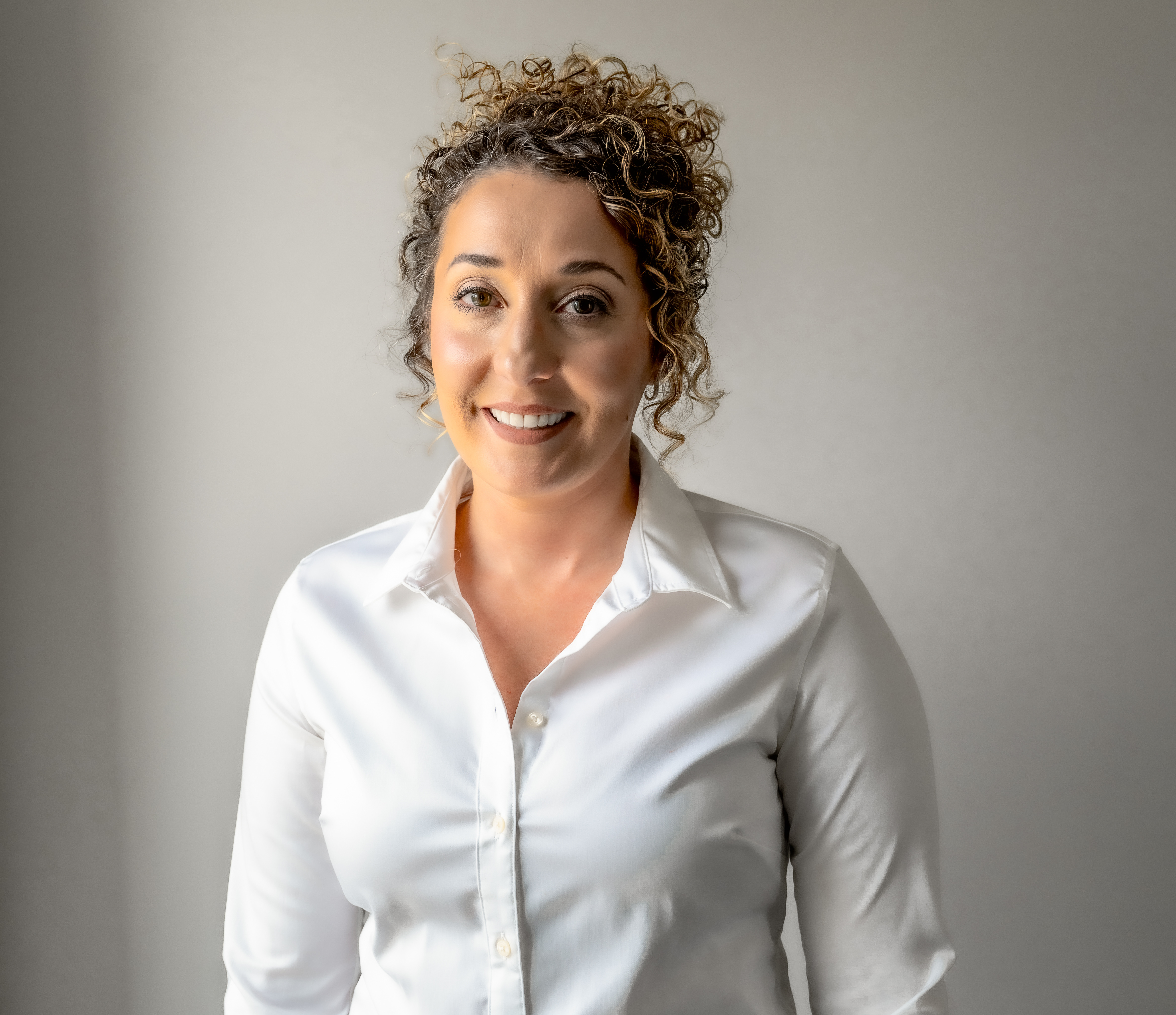 Kayla Palmer Headshot Option(2)
