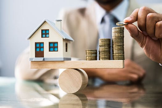 <span>02</span>Finance