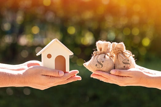 <span>06</span>Resale