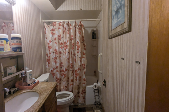 PXL_20240222_185211770