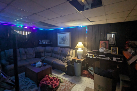 PXL_20240222_185637305