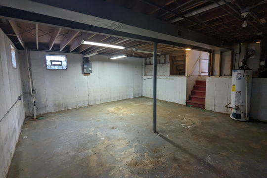 PXL_20240305_173831893