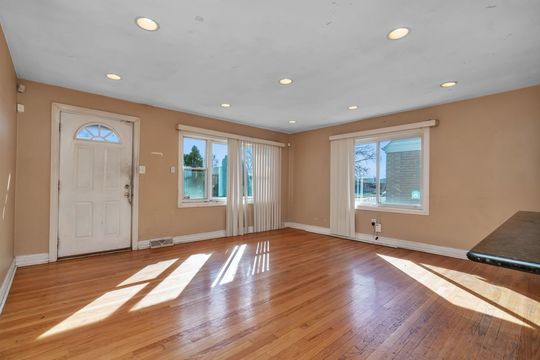 HD_1711983923786_5_web_or_mls_DSC05682