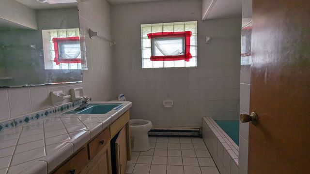 PXL_20240426_164321015