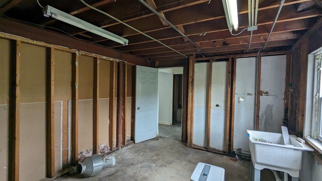 PXL_20240426_164535711