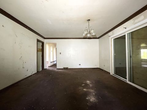 HD_1714145140122_dining