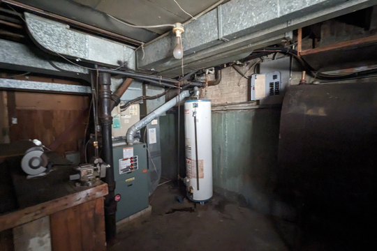 PXL_20240501_133740667