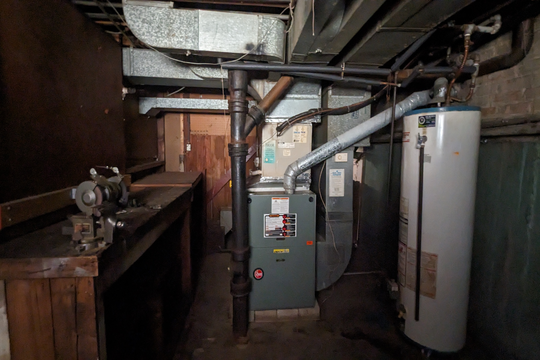 PXL_20240501_133745578