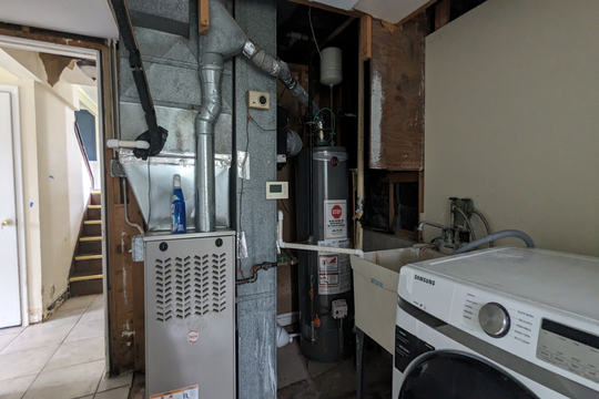 PXL_20240515_135542894