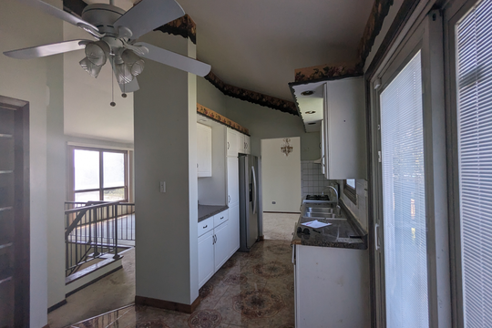 PXL_20240619_160428493