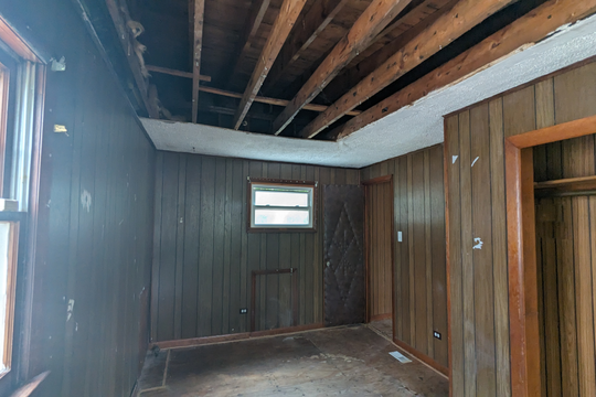 PXL_20240621_170426934