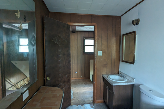 PXL_20240621_170441948