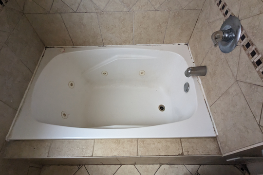 PXL_20240625_180048276