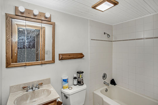 HD_1720721351539_011_hdr_0bath1