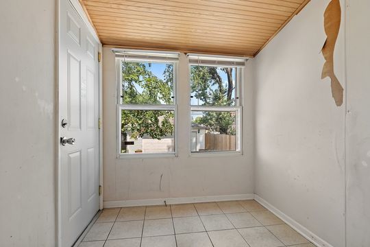 HD_1723151148351_15_web_or_mls_DSC00688