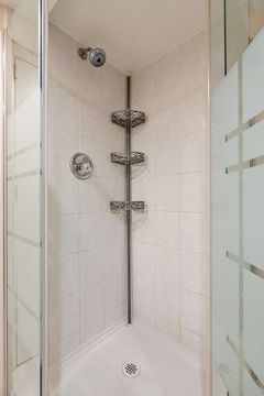 HD_1723151155180_23_web_or_mls_DSC00669